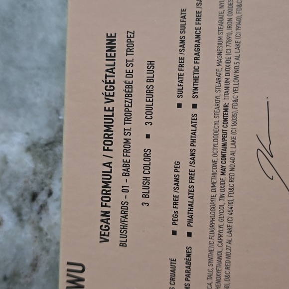 JASON WU EYESHADOW AND BLUSH BUNDLE - Picture 5 of 7